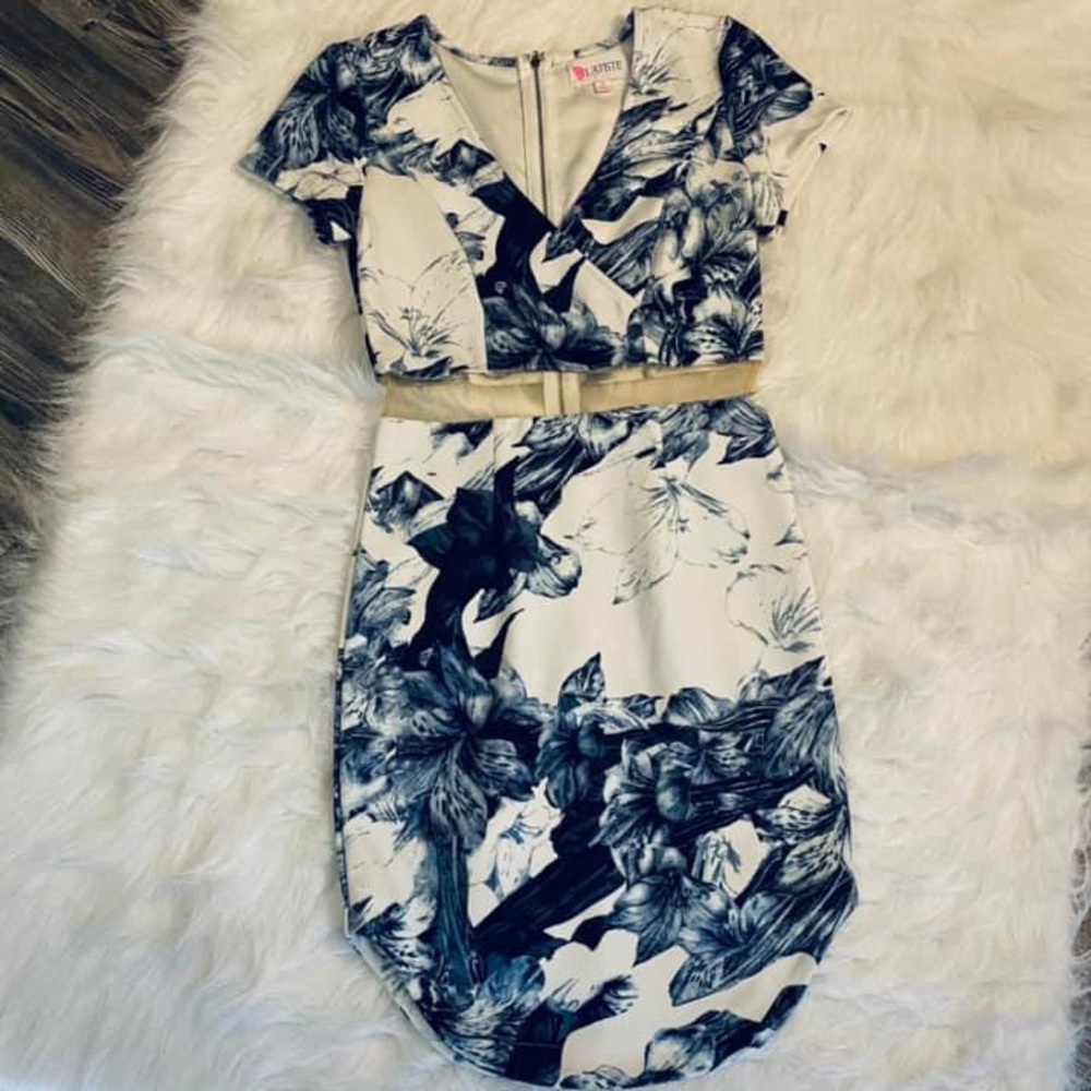 Lโatiste blue and cream floral flower print dress size small